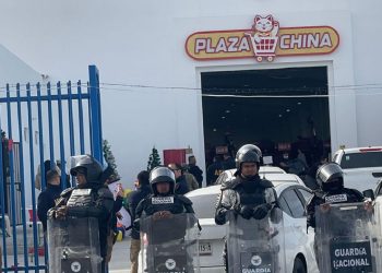 Aplican la “Operación Limpieza” en Ensenada: decomisan millones de productos ilegales