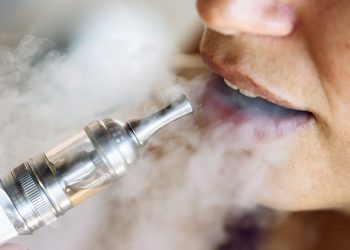 Aprueban prohibir vapeadores y uso ilícito de fentanilo; reforma pasa al Senado