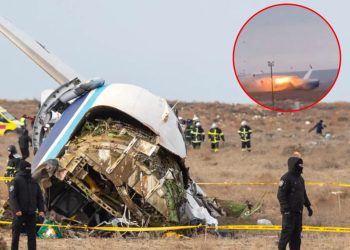 Avión se estrella en Kazajistán; reportan 32 sobrevivientes