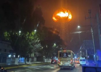 Captan en vídeo fuerte explosión en una fábrica de Tultitlán, Estado de México