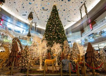 CDMX se llena de luz con el Bosque Encantado de Perisur