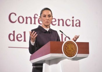 Claudia Sheinbaum revisa perfiles de embajadores y cónsules mexicanos