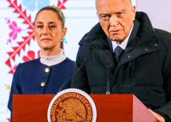 Cuestionamiento al fiscal general