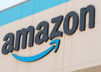 Demandan a Amazon por cambiar entregas en barrio afroamericano