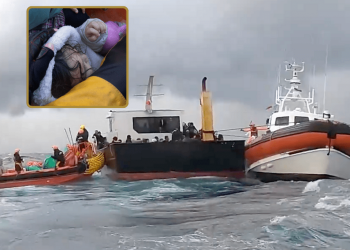 El barco “Ocean Viking” rescata a 129 migrantes en el Mediterráneo, incluidos 43 niños