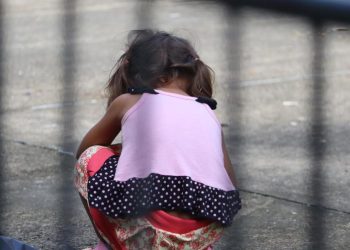 El cambio climático y los conflictos impulsan la trata de menores en el mundo