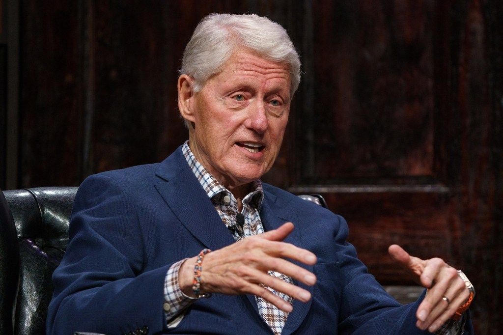 Bill Clinton, ex presidente de Estados Unidos, quien fue hospitalizado