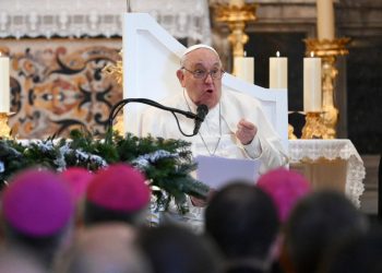 El papa Francisco viaja Córcega y pide paz para los países que circundan el Mediterráneo