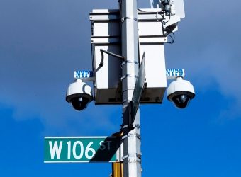 Filtran imágenes de la persona que ultimó al CEO de UnitedHealthcare