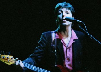 La historia de “Wonderful Christmastime”, la curiosa canción navideña de Paul McCartney