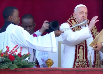 Mensaje y bendición Urbi et Orbi del Papa Francisco por Navidad