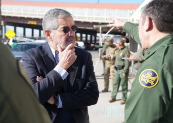 México seguirá construyendo puentes que mejoren la interacción con EE.UU.: canciller De la Fuente