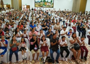 Paga la FPMC mil 442 becas de diciembre y concluyé el año cumpliendo con este programa educativo