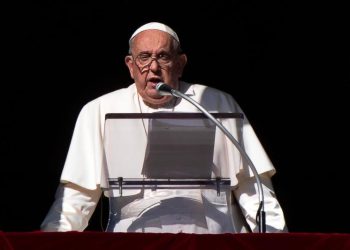 Papa Francisco pide la paz en Ucrania con la amenaza del invierno para millones de desplazados