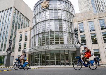 Presentarán cuatro cargos contra guatemalteco acusado de quemar a mujer en metro Nueva York