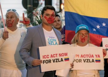 Presión venezolana: Urgen a la Corte Internacional a aplicar la justicia