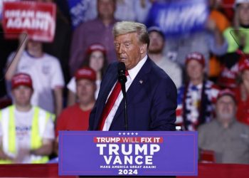 Provincia de Canadá amenaza a Trump con cortar exportaciones de energía a EE.UU. si impone aranceles