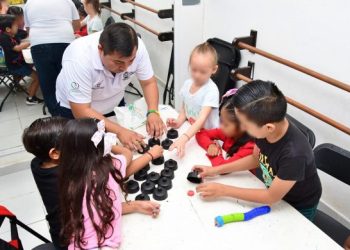 Realiza la FPMC el taller “Detective de la Basura”