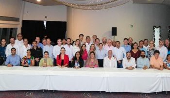 Reconoce Mara Lezama a pioneros del turismo en Quintana Roo con el Primer Premio Estatal de Turismo 2024