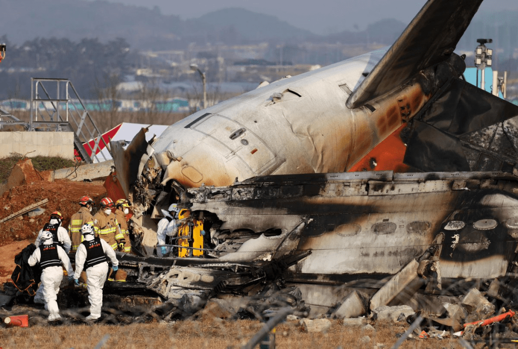 Así fue el accidente aéreo en Corea del Sur.-Foto EFE.