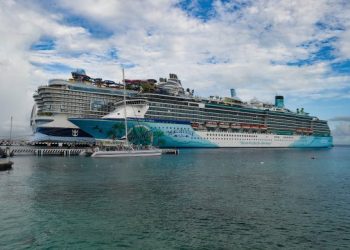 Tendrá Cozumel inicio de año histórico con la llegada de casi 120 mil cruceristas durante la primera semana de enero de 2025: Mara Lezama