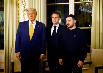Trump, Zelenski y Macron se reúnen en París para tratar Ucrania y comercio durante la reapertura de Notre Dame