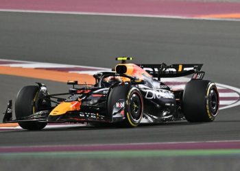 Verstappen es sancionado y pierde la ‘pole’ en Qatar; ‘Checo’ Pérez saldrá noveno
