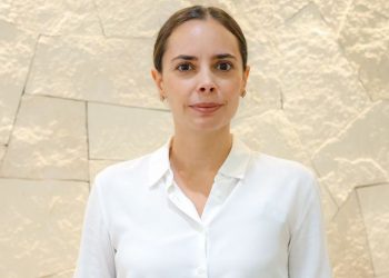 EFICIENTA ANA PATY PERALTA REFRENDO DE LICENCIA DE FUNCIONAMIENTO 2025 COMPLETAMENTE EN LÍNEA