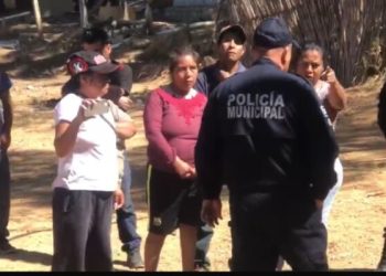 VIDEO: Violencia en albergue estudiantil: atacan a jóvenes con palos, piedras y armas de fuego en Oaxaca
