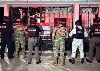 Cumplimenta FGE de Quintana Roo dos cateos en Othón P. Blanco; detienen a una mujer con droga