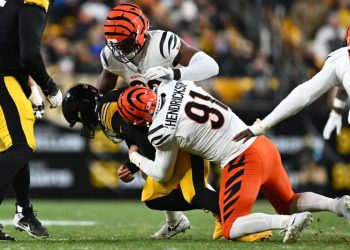 Bengals supera a Steelers y mantienen posibilidades de playoffs