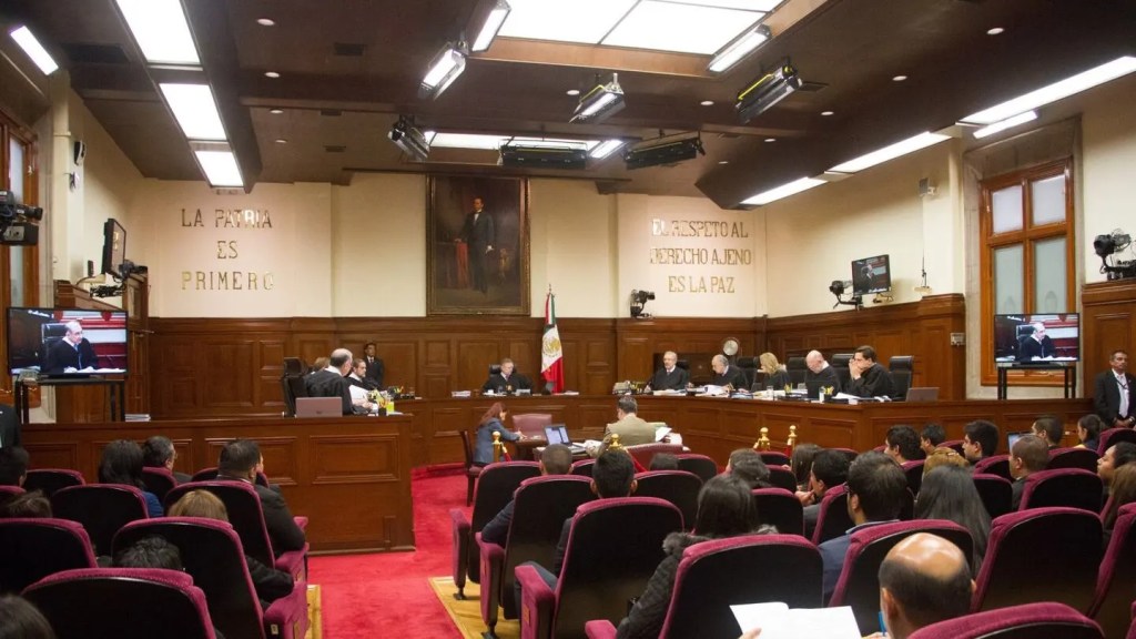 Los ministros Suprema Corte de Justicia de la Nación (SCJN) mencionan que aprobaron reducirse en un 50% su remuneración.