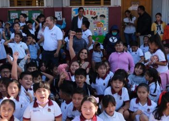 Después de 16 años de creación, Mara Lezama anuncia domo nuevo en primaria “Amado Nervo” en Cancún