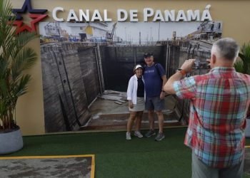 “El Canal es y seguirá siendo de Panamá”, dice el presidente panameño a Donald Trump
