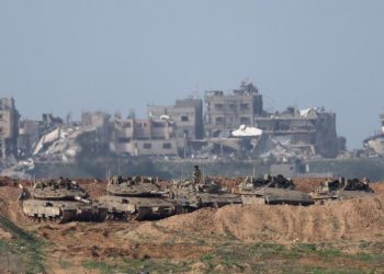 El Ejército israelí se prepara para volver a los combates tras el alto al fuego en Gaza