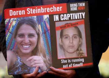 Hamás libera a las primeras tres rehenes; ya están en Israel