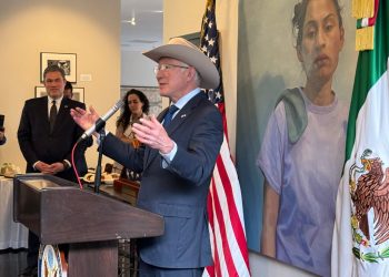 Hay fentanilo en México y también se produce acá: Ken Salazar