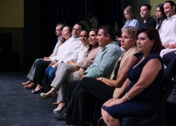 Impulsan Mara Lezama y Ana Paty Peralta servicio más moderno y eficiente con sistema digital para licencia de funcionamiento anual en Cancún