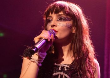 Lauren Mayberry anuncia conciertos en México con su proyecto solista