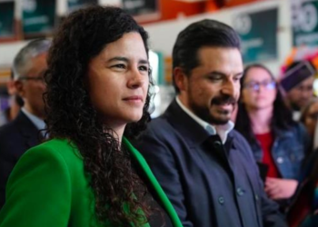 Luisa María Alcalde ya es madre de una niña: en qué clínica nació, cuestionan