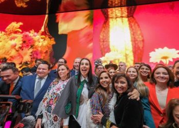 Mara Lezama acompaña a Josefina Rodríguez en inauguración del Pabellón México, en FITUR 2025