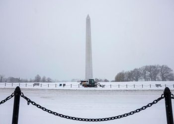 Más de 60 millones de personas en alerta por temporal de nieve en Estados Unidos