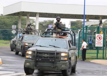 Morenistas se dividen: gobernador de Tabasco se lanza contra Adán Augusto