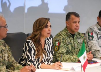 Revisa Mara Lezama con presidentas y presidentes municipales estrategia para la recuperación de paz