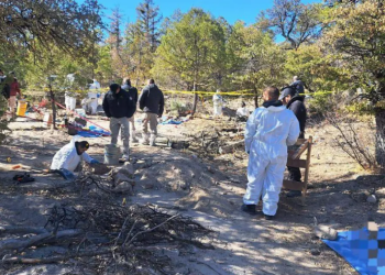 Suben a 33 los cuerpos hallados en fosas clandestinas en Chihuahua