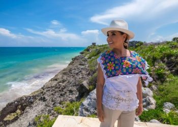 Tulum y Cancún lideran preferencia del turismo de mujeres viajeras internacionales en 2024: SECTUR