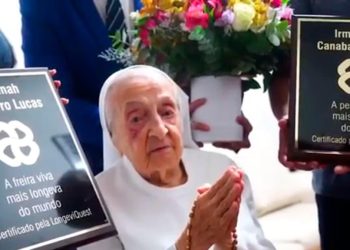 Una monja brasileña, la mujer más anciana del mundo