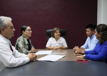 Unen esfuerzos SECOES y el Ayuntamiento de Bacalar para transformar el Servicio Público en Quintana Roo