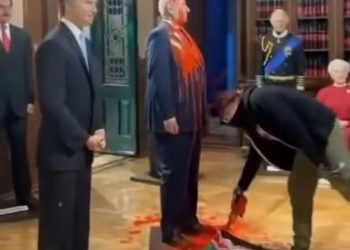 Vandalizan la figura de Benjamín Netanyahu en el Museo de Cera de la Ciudad de México