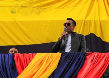 Violencia en Ecuador: Daniel Noboa suspende campaña electoral por asesinato de alcalde